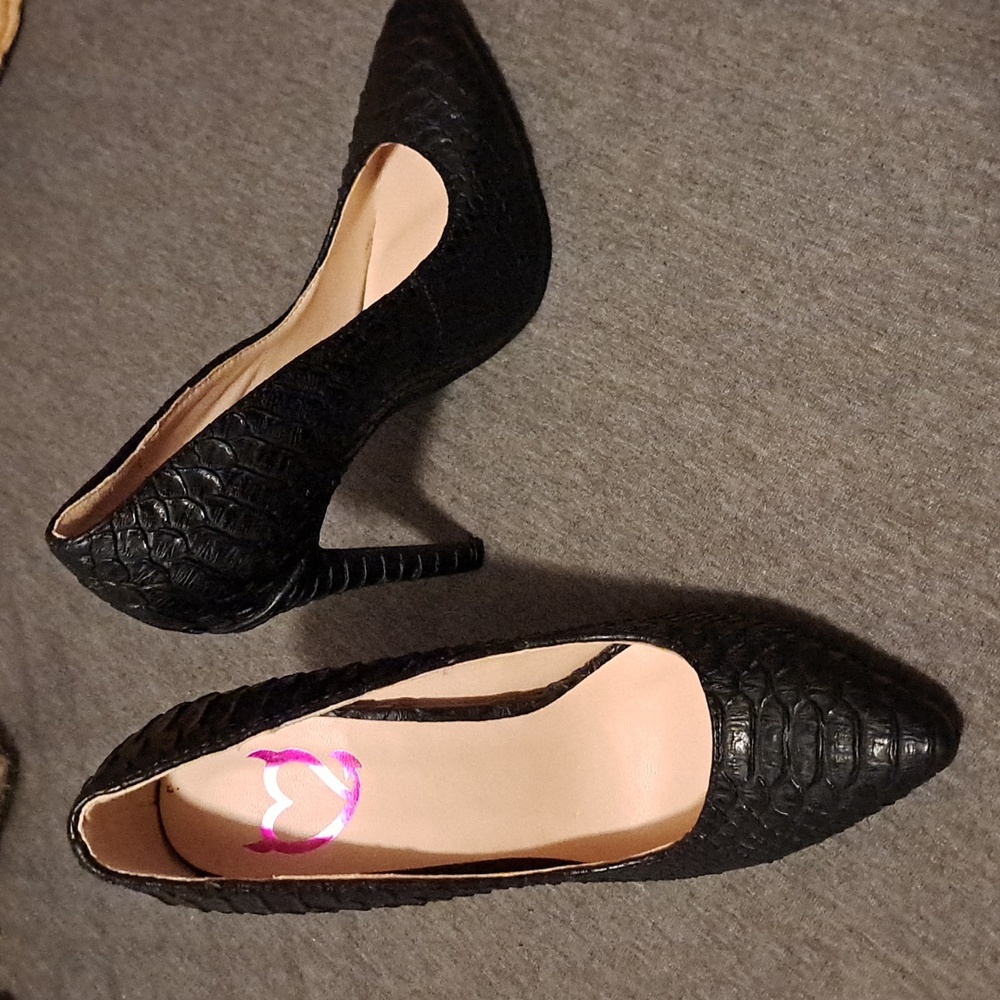 Black heels.